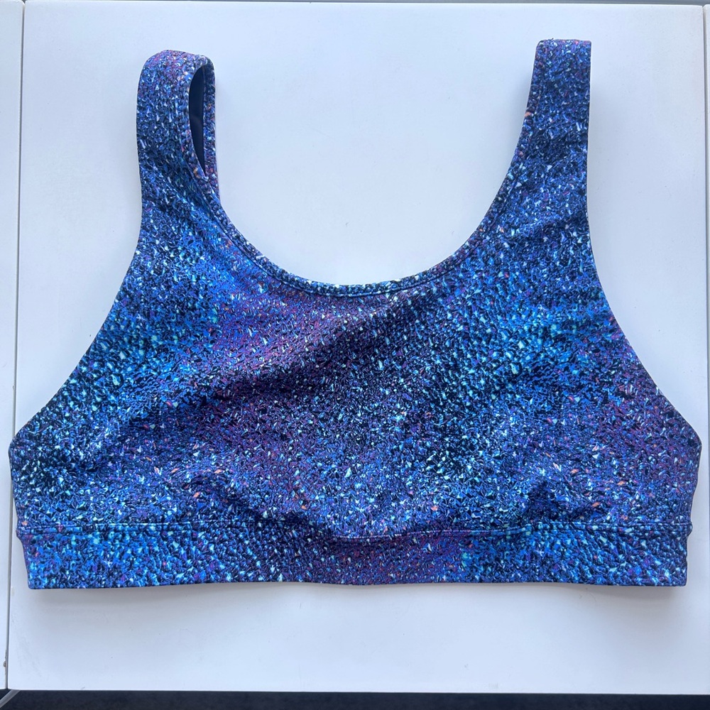Lululemon Cadence Crusher Sports Bra-size Medium approx